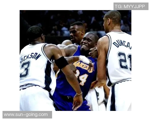 湖人对阵马刺精彩赛事直播全程回顾与分析 湖人对阵马刺精彩赛事直播全程回顾与分析